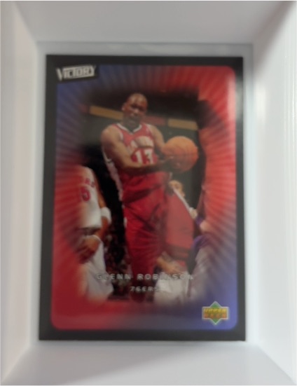 2003-04 Upper Deck Victory #3 Glenn Robinson — front