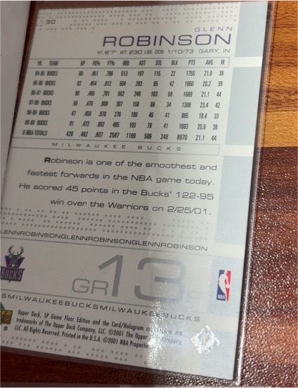 2000-01 Upper Deck #13 Glenn Robinson — front