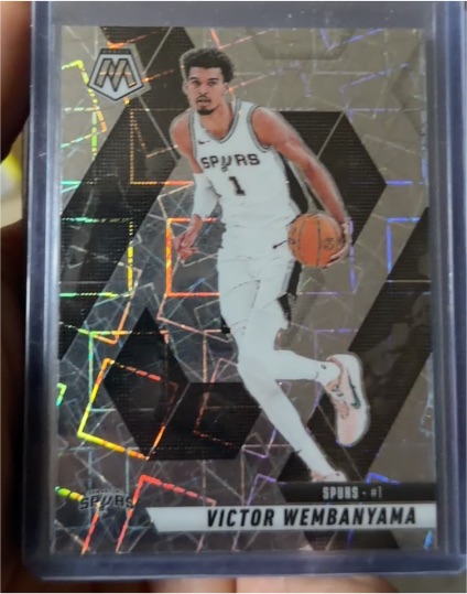 2024-25 Panini Mosaic #31 Victor Wembanyama — front