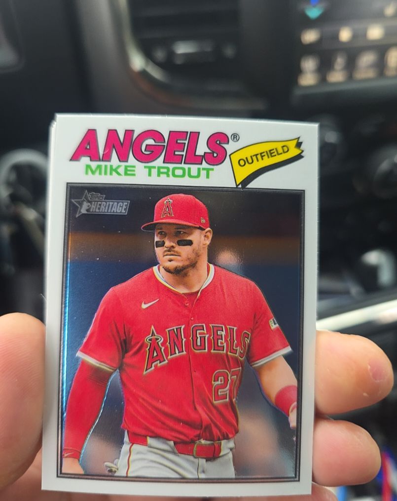2026 Topps Heritage Chrome #163 Mike Trout — front