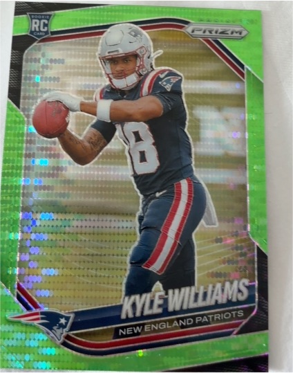 2025 Panini Prizm #336 Kyle Williams Neon Green Pulsar — front