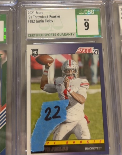2021 Panini Score '91 Throwback Rookies #TB2 Justin Fields — front