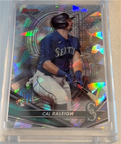 2022 Bowman's Best #6 Cal Raleigh Atomic Refractor Rookie Card — front
