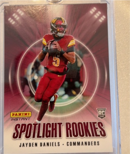 2024 Panini Instant Spotlight Rookies #SR-2 Jayden Daniels — front