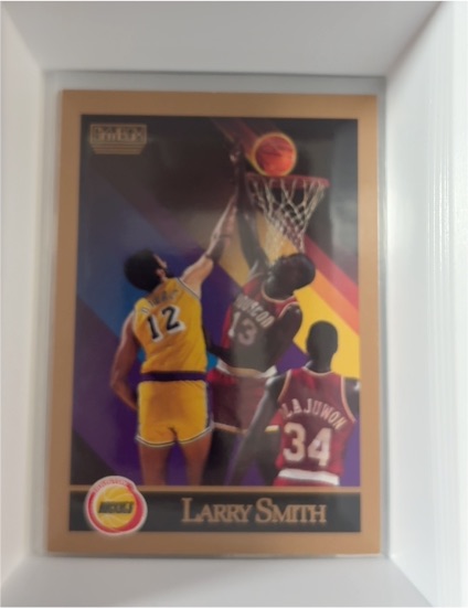 1990-91 SkyBox #111 Larry Smith — front