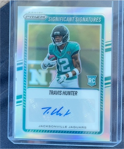 2025 Panini Prizm Significant Signatures #SSI-THR Travis Hunter — front