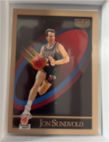 1990-91 SkyBox #153 Jon Sundvold — front