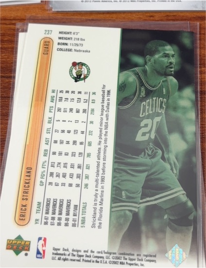 2001-02 Upper Deck #237 Erick Strickland — front