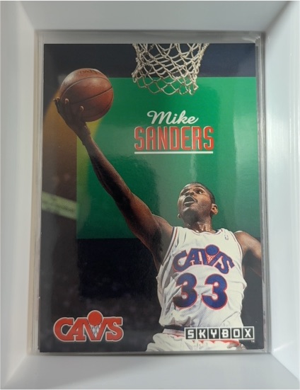 1992-93 Skybox #45 Mike Sanders — front