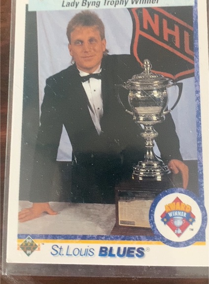1990 Upper Deck #203 Brett Hull Lady Byng Trophy Winner — front