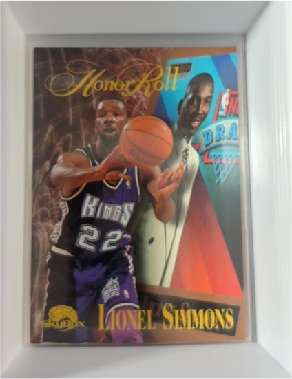 1995-96 Skybox Premium #272 Lionel Simmons — front