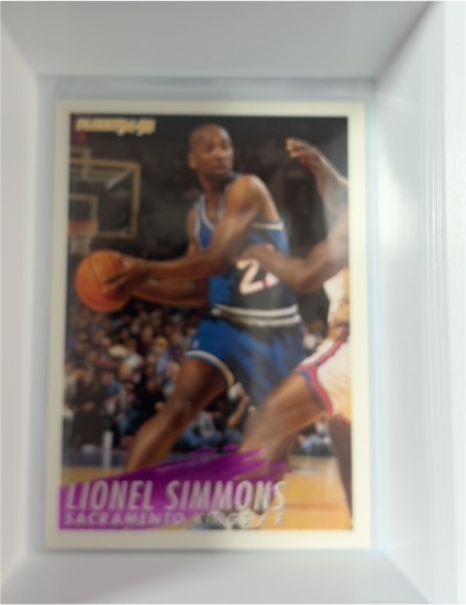 1994-95 Fleer #196 Lionel Simmons — front