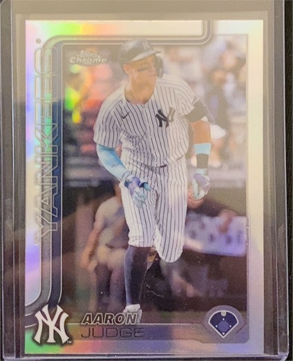 2025 Topps Chrome #99 Aaron Judge — front