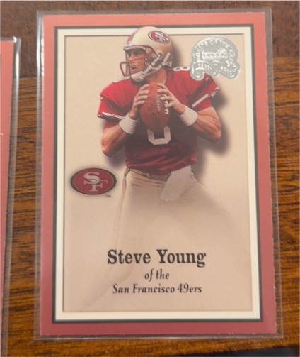 2000 Fleer Greats of the Game #32 Steve Young — front