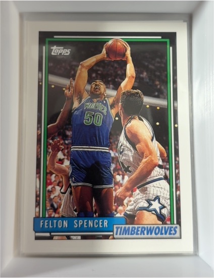 1992-93 Topps #152 Felton Spencer Minnesota Timberwolves — front