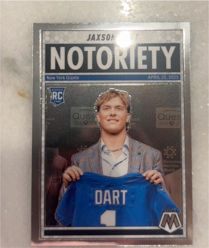2025 Panini Mosaic #11 Jaxson Dart Notoriety — front