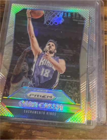 2015-16 Panini Prizm #21 Omri Casspi — front