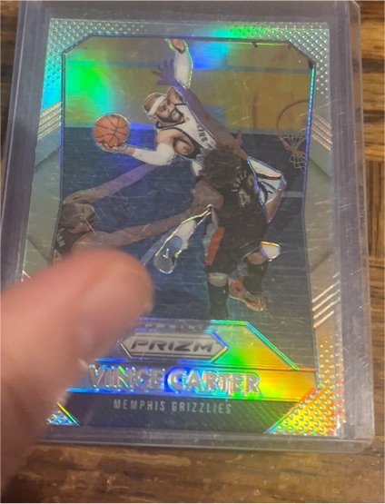 2015-16 Panini Prizm #4 Vince Carter — front