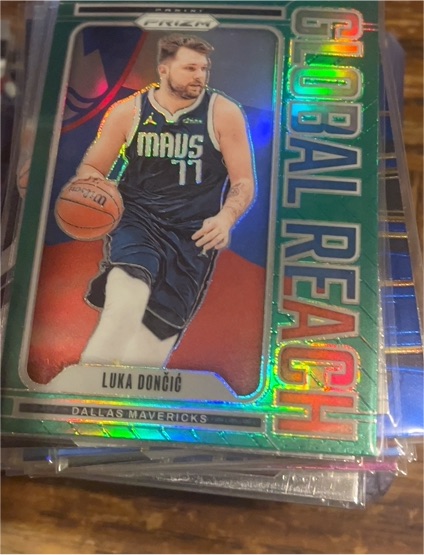 2024-25 Panini Prizm #8 Luka Dončić — front