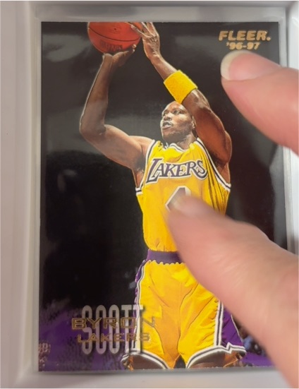 1996-97 Fleer #207 Byron Scott — front
