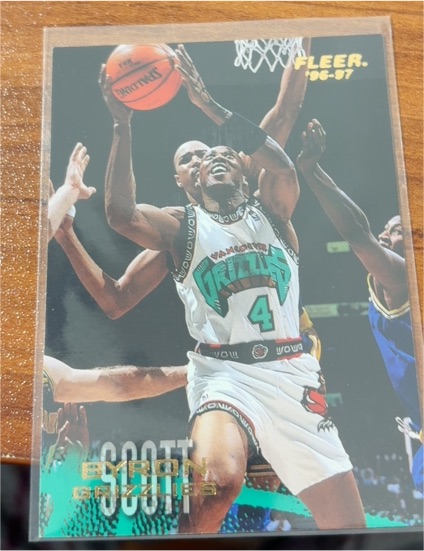 1996-97 Fleer #114 Byron Scott — front
