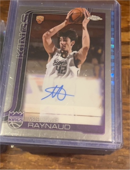 2025-26 Topps Chrome #TCAR-MR Maxime Raynaud — front