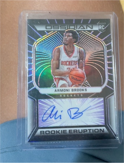 2021-22 Panini Obsidian Rookie Eruption #RES-ARM Armoni Brooks — front
