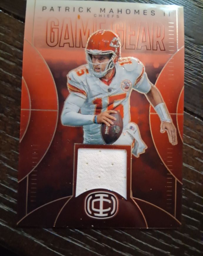 2025 Panini Icon Collections #GG-3 Patrick Mahomes II — front