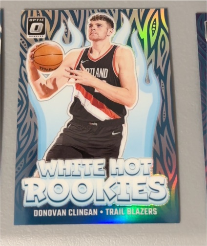 2024-25 Panini Donruss Optic #11 Donovan Clingan White Hot Rookies — front