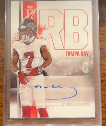 2024 Topps Signature Class #RCA-BI Bucky Irving Rookie Class Auto Variation — front
