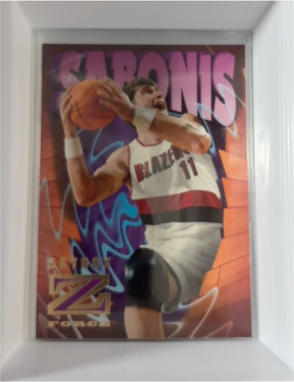 1996-97 SkyBox Z-Force #72 Arvydas Sabonis — front