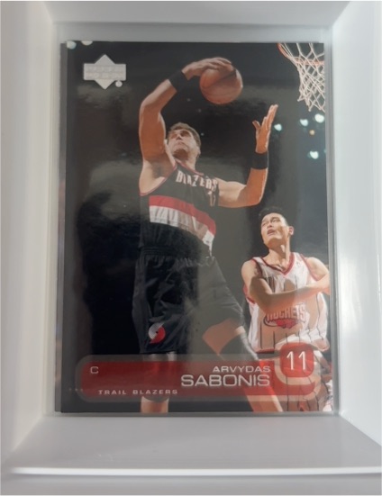 2000 Upper Deck #11 Arvydas Sabonis — front