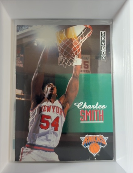 1992-93 SkyBox #378 Charles Smith — front