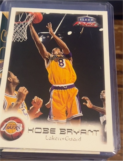 1999-00 Fleer Focus #62 Kobe Bryant — front