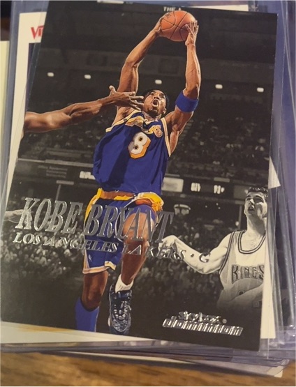 1999-00 Skybox Dominion #30 Kobe Bryant — front