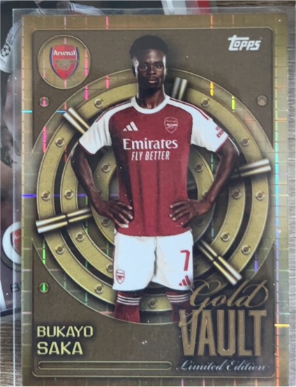 2025 Topps Arsenal Football Team Set #GV9 Bukayo Saka Gold Vault — front