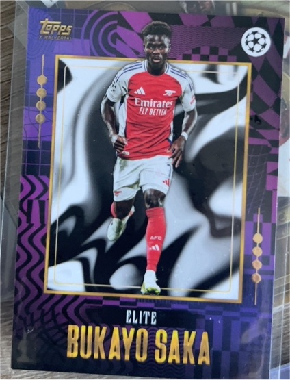 2023 Topps UEFA Champions League Elite Bukayo Saka — front