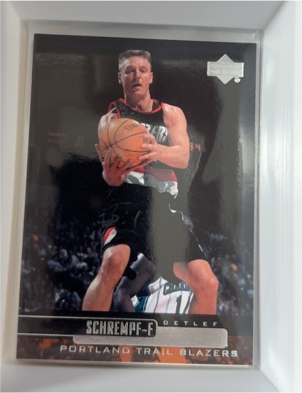 1999-00 Upper Deck #278 Detlef Schrempf — front