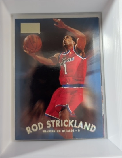 1997-98 SkyBox Premium #9 Rod Strickland — front