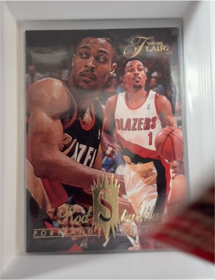 1994-95 Flair #124 Rod Strickland — front