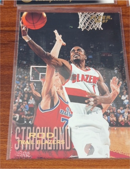 1996-97 Fleer #91 Rod Strickland — front