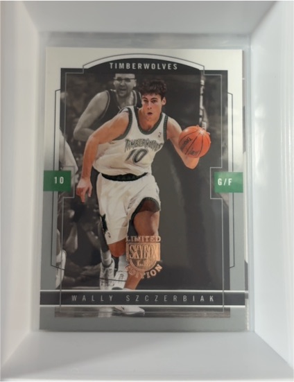 2003-04 SkyBox LE #41 Wally Szczerbiak — front
