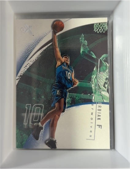 2001-02 Upper Deck e-X #10 Wally Szczerbiak — front