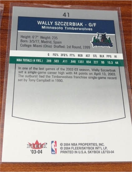 2003 Fleer #41 Wally Szczerbiak — front