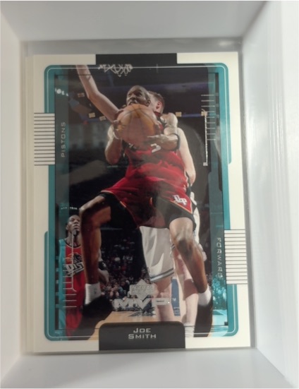 2001-02 Upper Deck MVP #48 Joe Smith — front