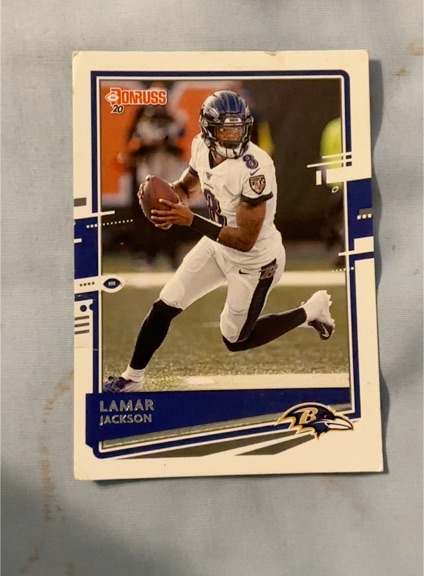 2020 Donruss #33 Lamar Jackson — front
