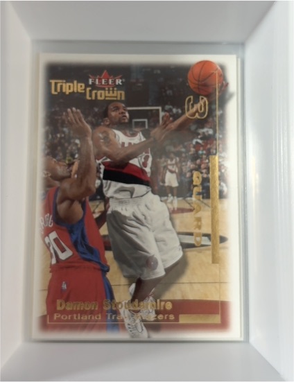 2000-01 Fleer Triple Crown #45 Damon Stoudamire — front