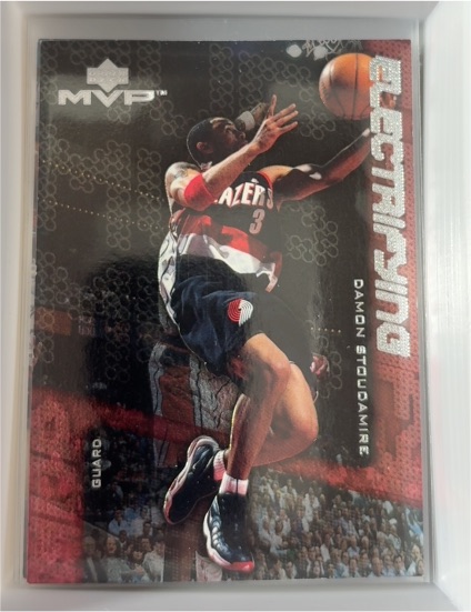 1999-00 Upper Deck MVP Electrifying #E5 Damon Stoudamire — front
