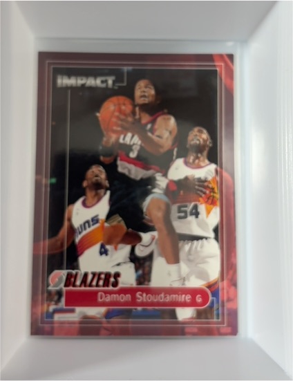 1999-00 Skybox Impact #160 Damon Stoudamire — front