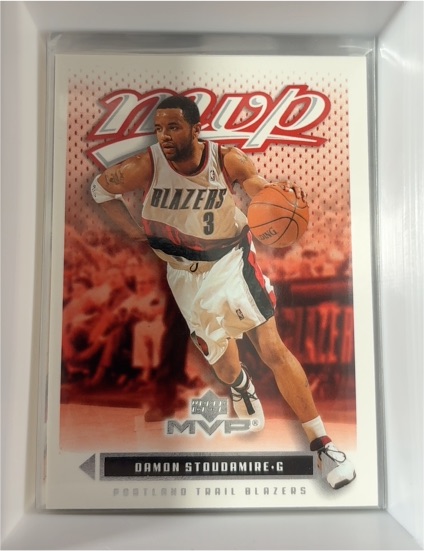 2003-04 Upper Deck MVP #147 Damon Stoudamire — front